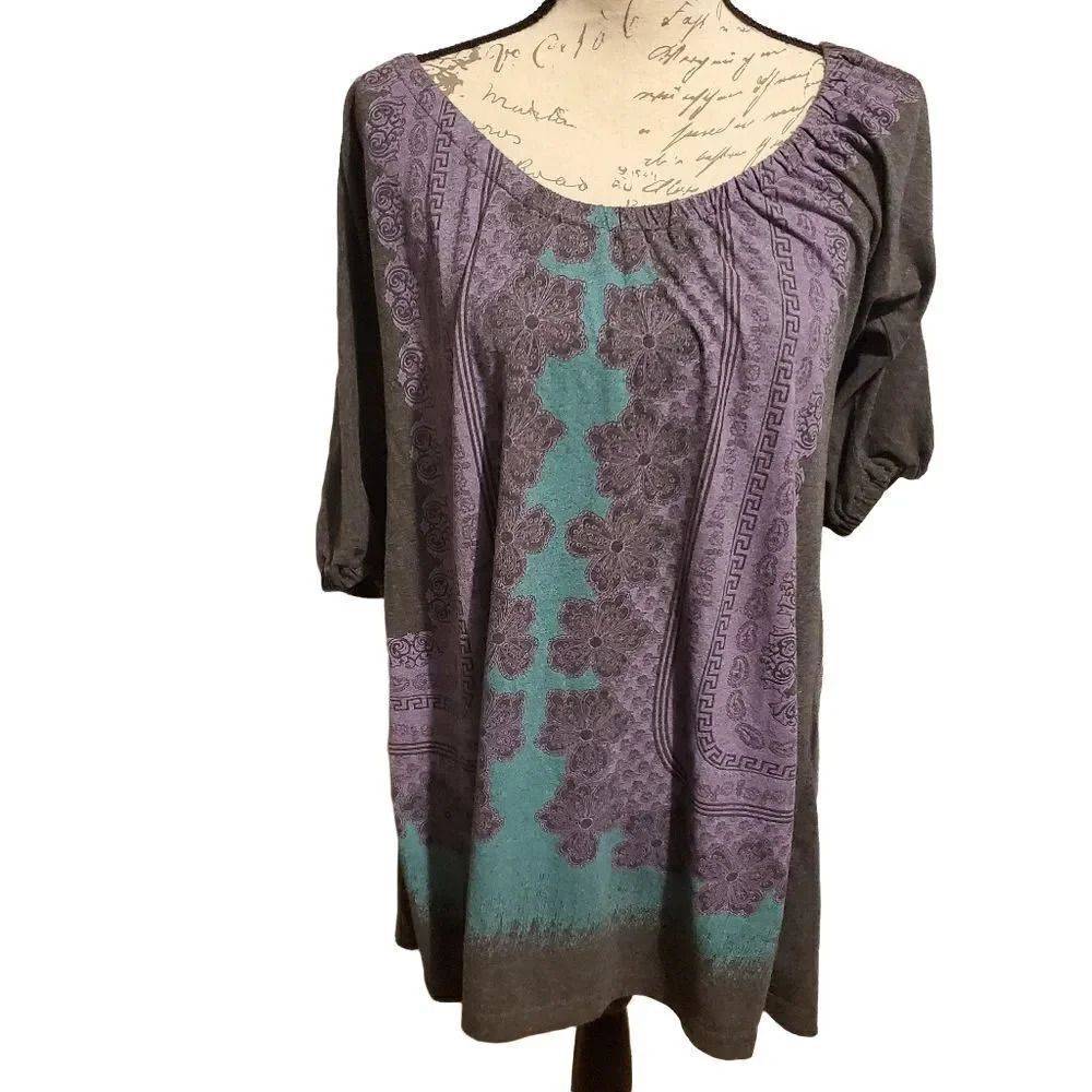 Decree Ladies Size Large Boho Patterned Blouse
